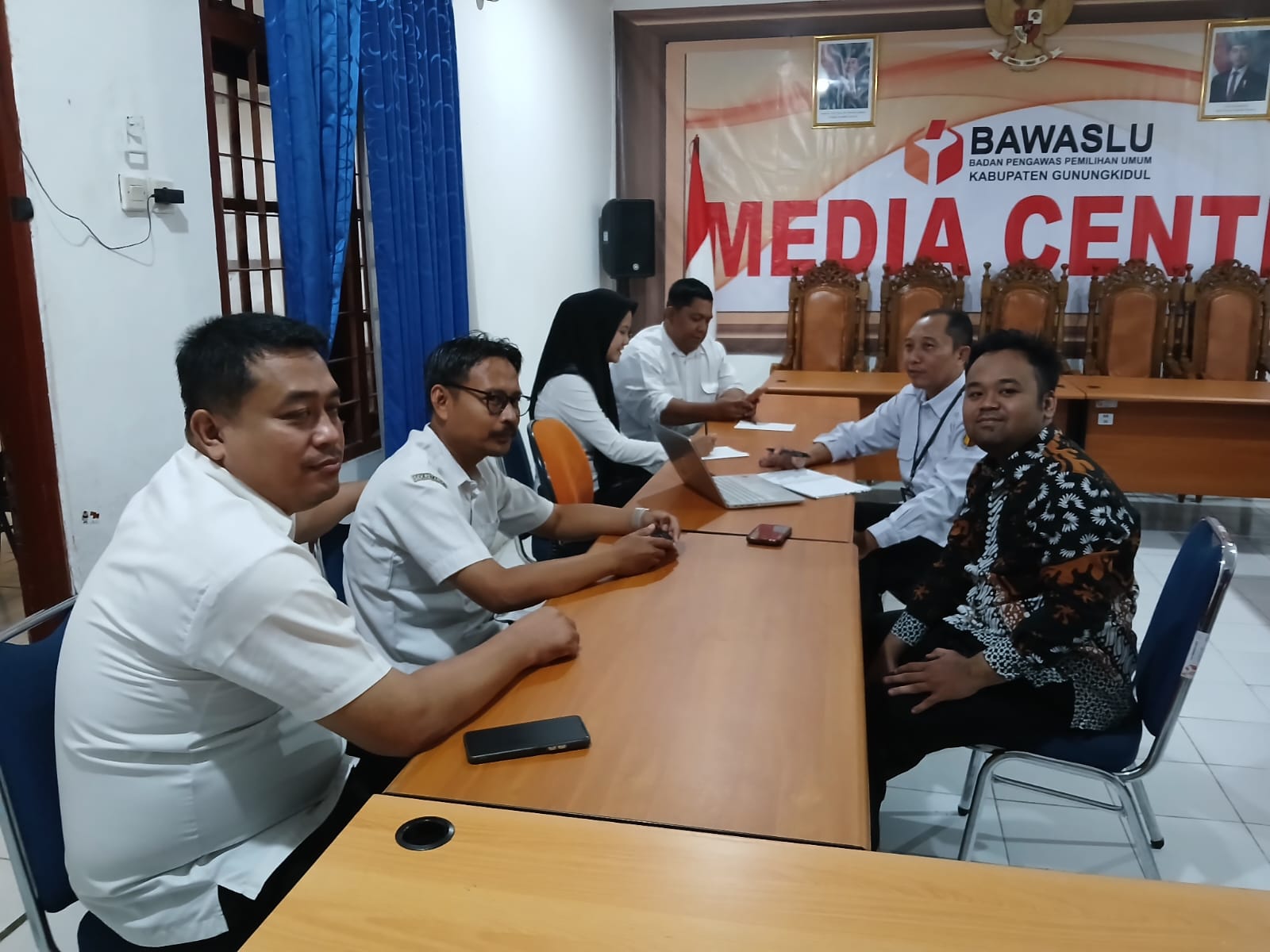 Proses Pencermatan Data PDTb Pilkada 2024