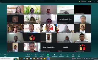 Rapat Melalui Zoom Meeting